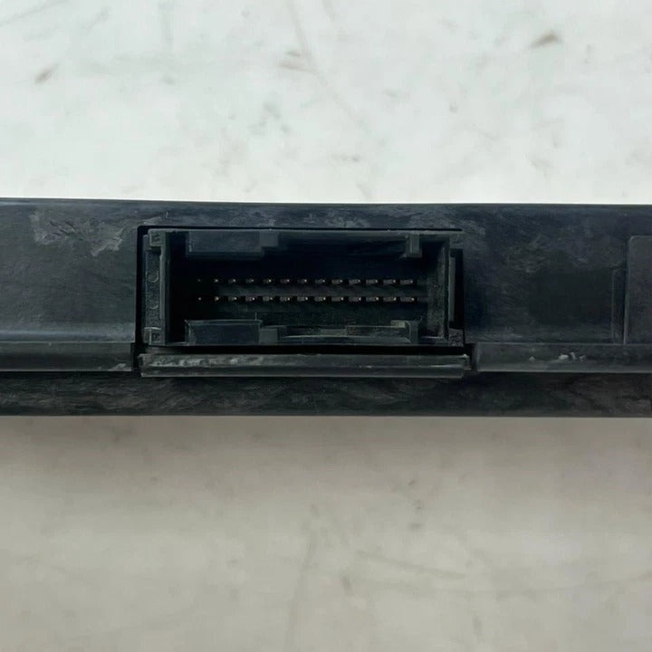2012–2013 BMW 1 Series E87 E88 / 3 Series E90 E91 E92 E93 Footwell Light Control Module FRM3 (9263798) – OEM