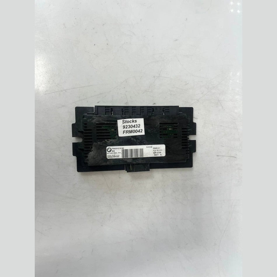 2006–2013 BMW E70 X5 FRM3R Footwell Light Control Module (9230432) – OEM