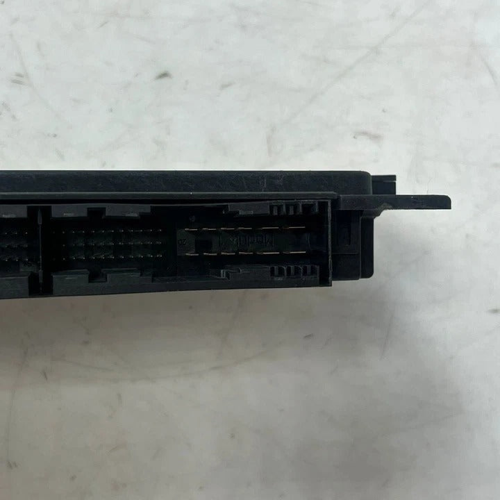 2006–2013 BMW E70 X5 FRM3R Footwell Light Control Module (9230432) – OEM