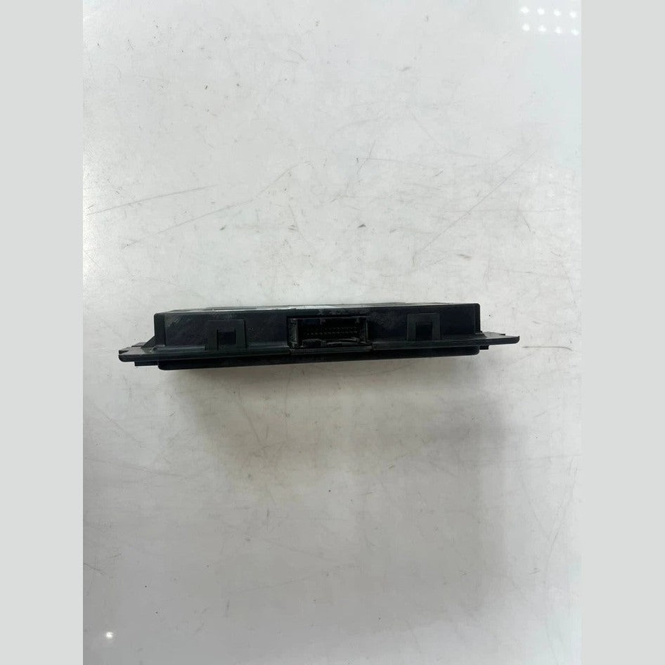 BMW E87 E92 E93 FRM3R PL2 Footwell Light Control Module (9241003) – OEM