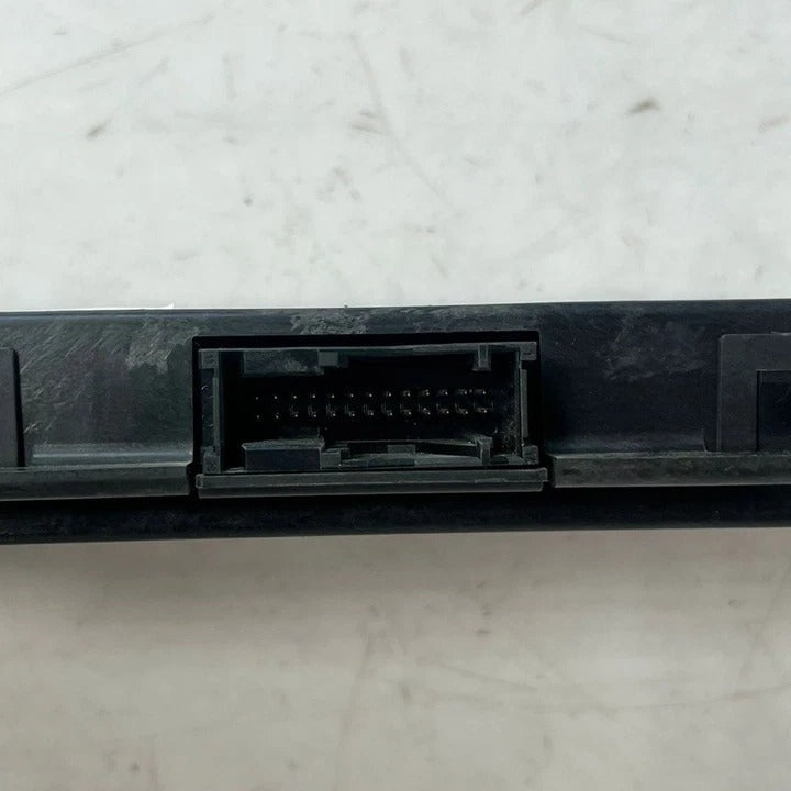2010–2015 BMW X1 E84 E82 E90 E92 M3 335i FRM3 Footwell Light Control Module (9308366) – OEM