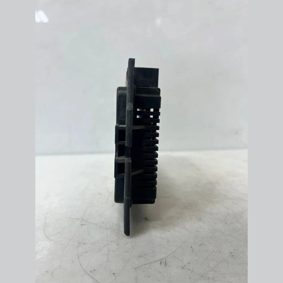 2010–2015 BMW X1 E84 E89 E90 E91 FRM3R Footwell Module (9308371) – OEM