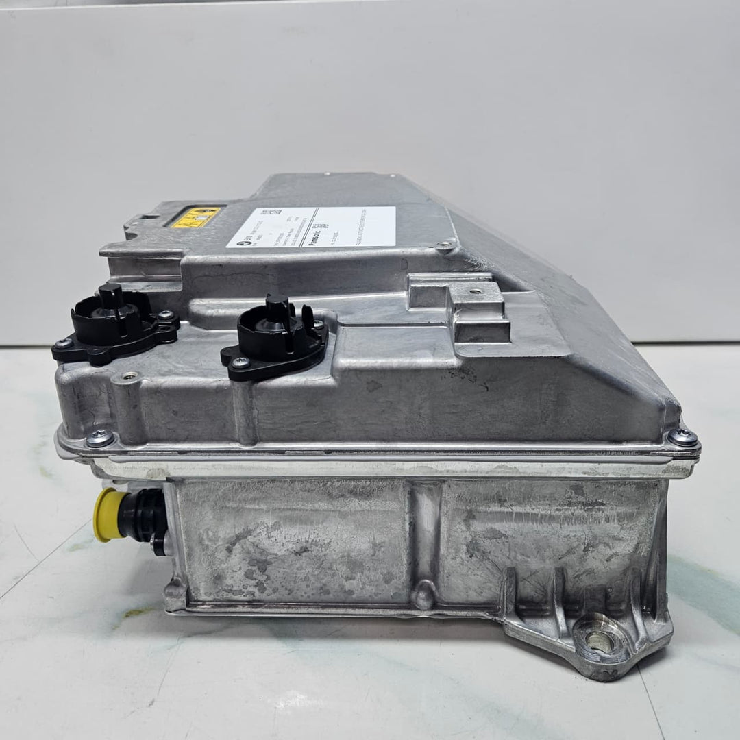 Genuine 2025 BMW iX Combined Charging Unit 5B68313 Brand New