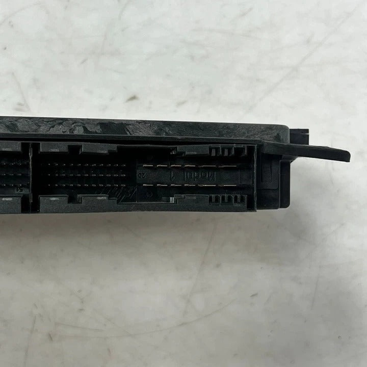 2010–2012 BMW 1 Series E87 / 3 Series E90 E92 E93 / X1 E84 Footwell Light Control Module FRM3 (9286882) – OEM