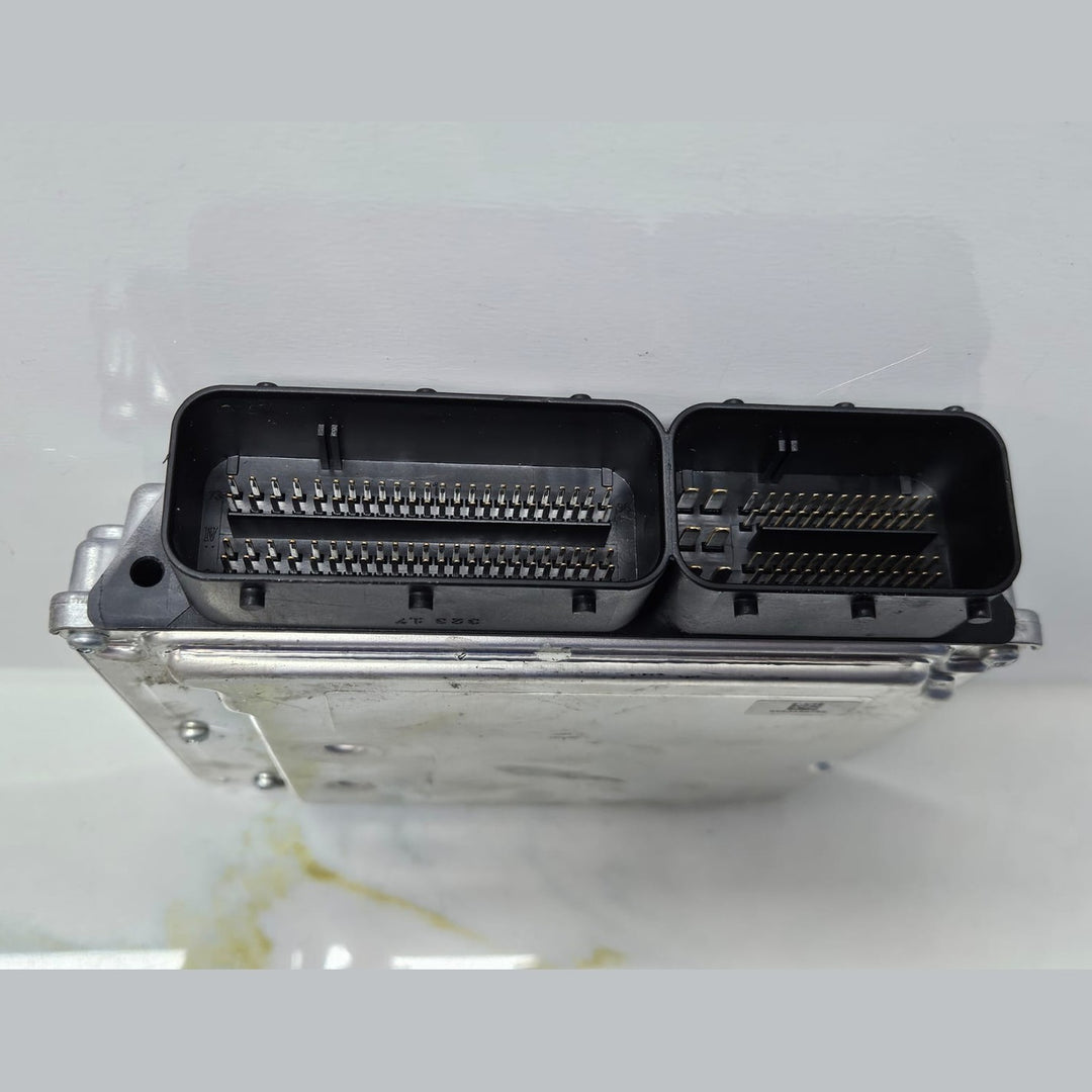 2007-2013 BMW E70 X5 and E92 M57N Engine Control Unit ECU SET 8509036 OEM USED