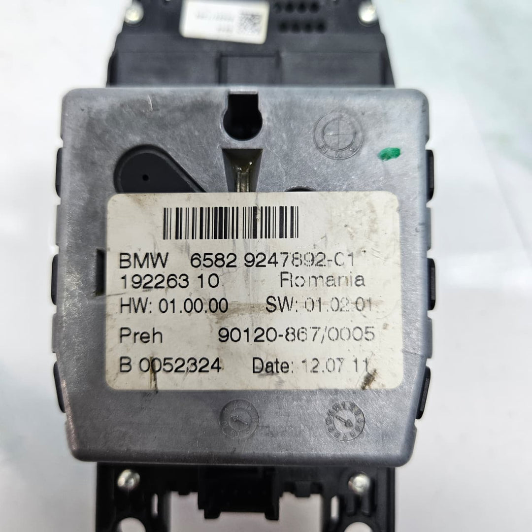 OEM BMW 6 Series F06 F12 F13 I Drive Controller 4 Pins 9247892