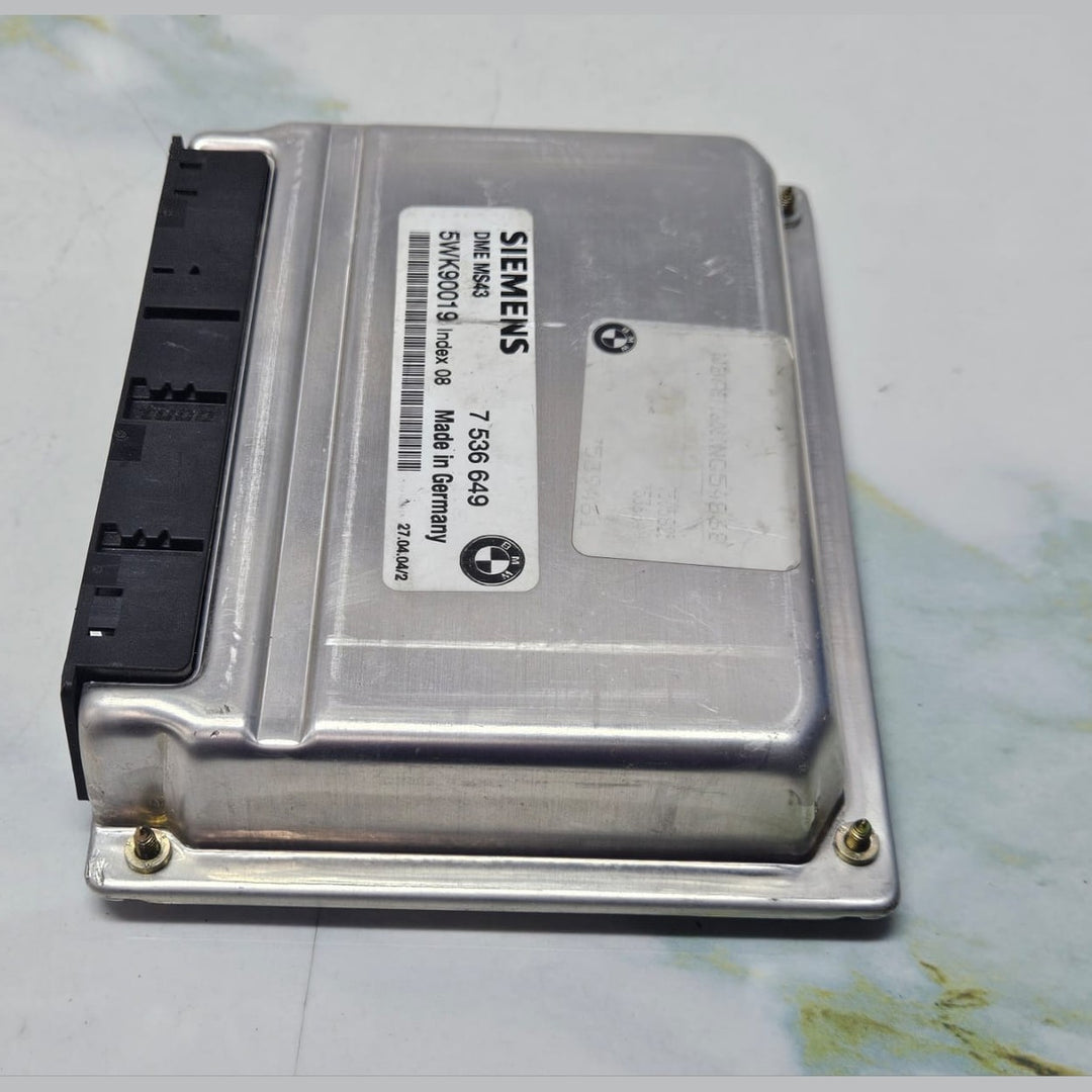 2001-2005 BMW 325i E46 M54 Engine Control Module Unit ECU Only 7536649 OEM USED