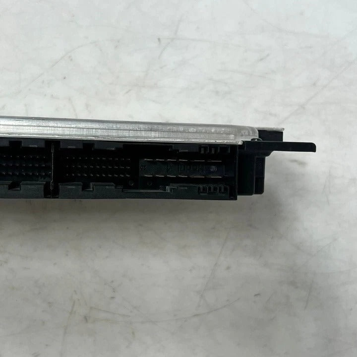 2007–2013 BMW X5 E70 X6 E71 FRM2 Footwell Light Control Module (9176825) – OEM