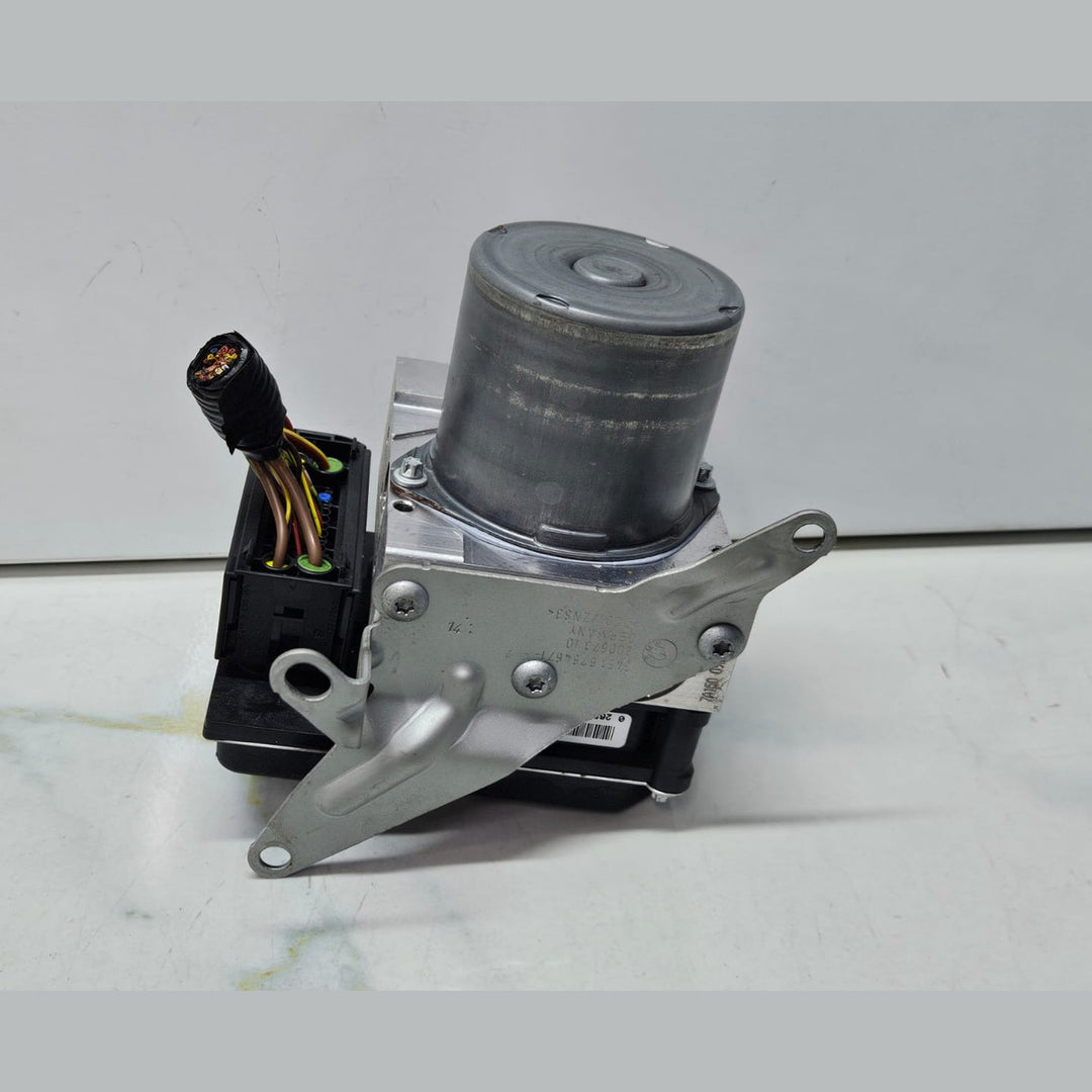 2010-2015 BMW X1 E84 EUR N20 RHD Hydraulic Abs Brake Pump 6860216 OEM VT60532 USED