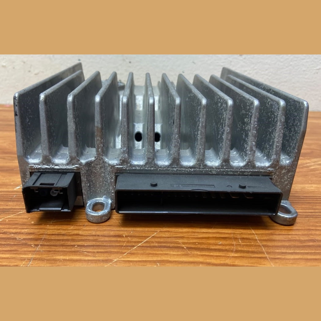 2010-2014 Mercedes-Benz W212 E-Class Sound Amplifier A212 9007108 OEM