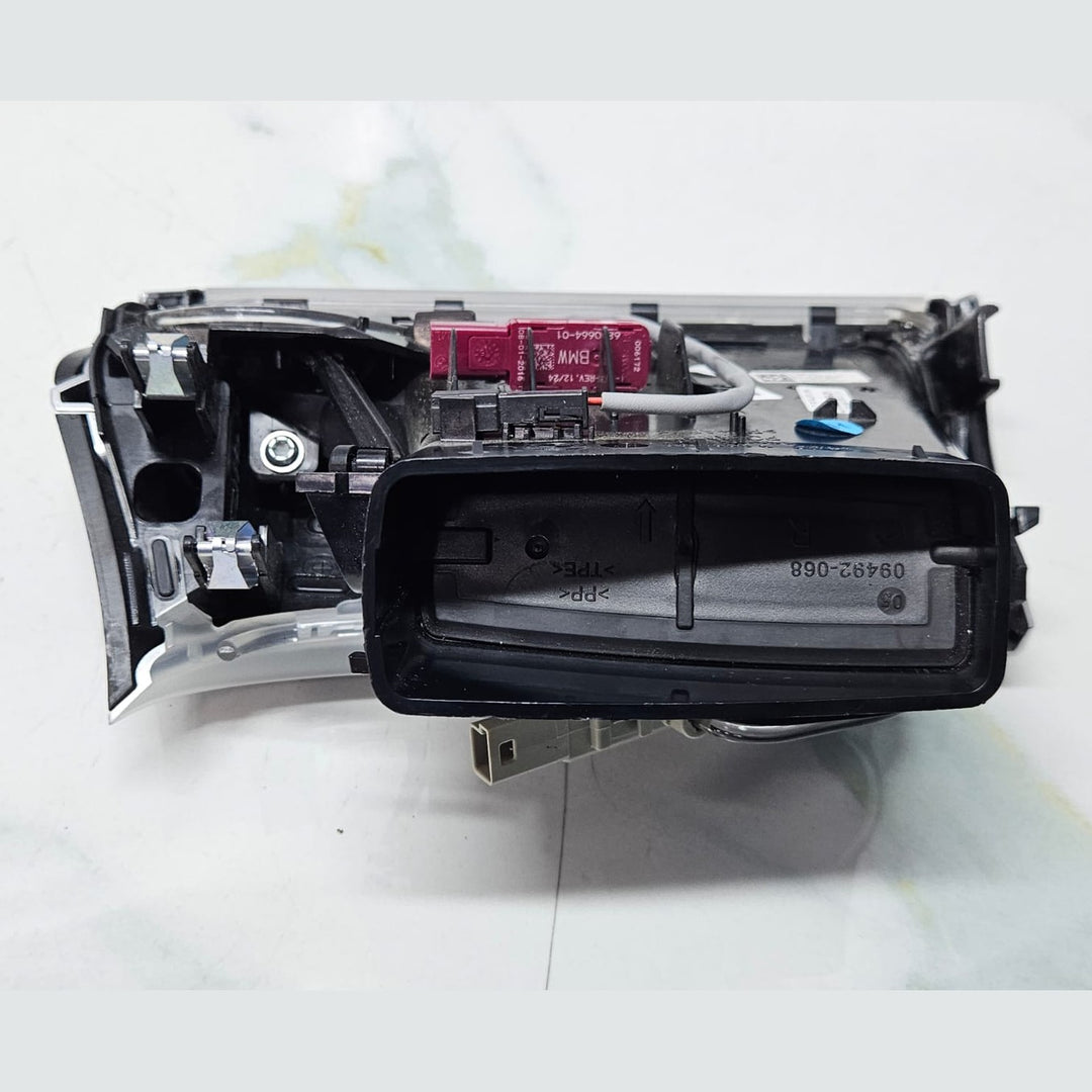 2016-2017 BMW 740i G11 G12 Dashboard Side Air Vent Grill Cover Trim 9299498 OEM USED
