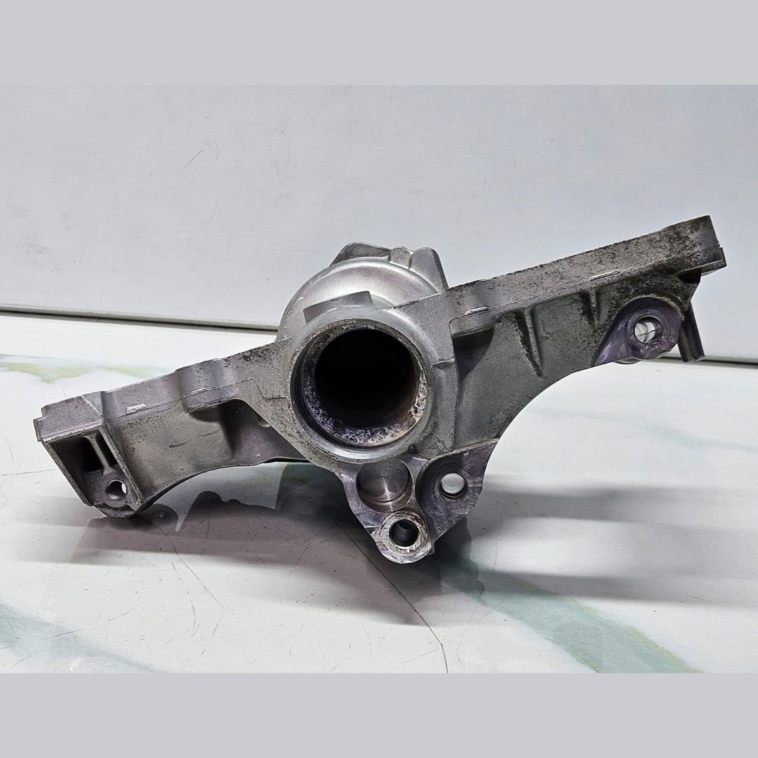 2017-2020 BMW 540i G30 G11 B58 Water Pump With Support 7643067 OEM USED