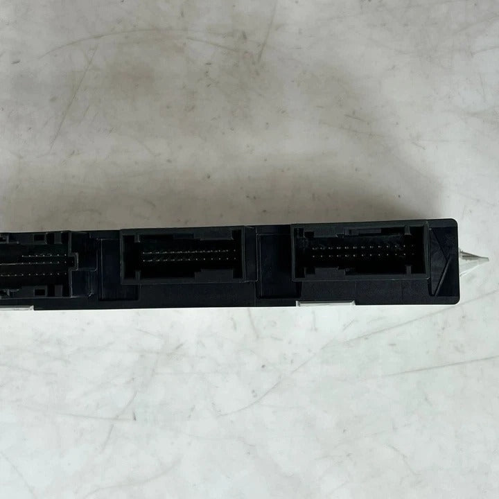 BMW F10 F11 F12 F13 F01 F06 F25 F26 CAS Control Unit Module (9299333) – OEM