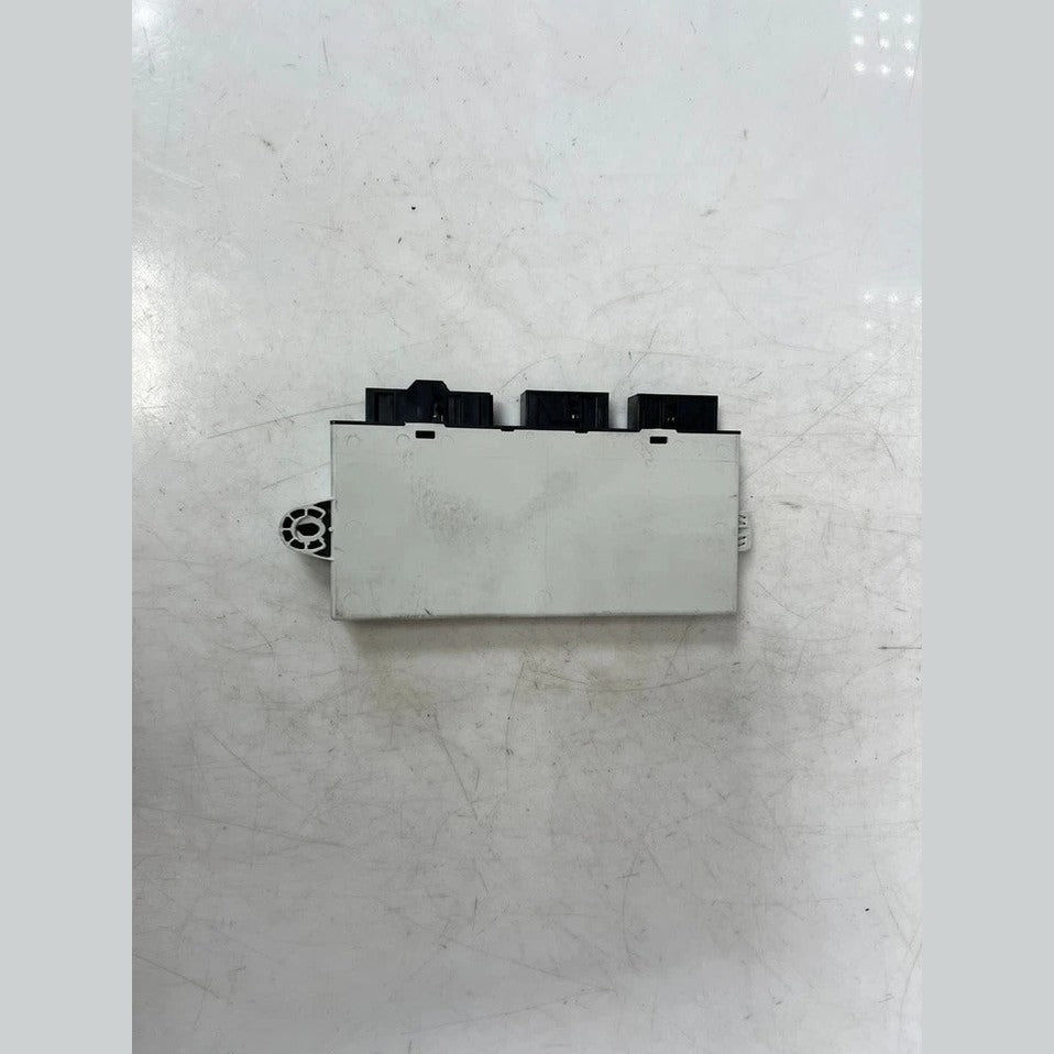BMW F10 F11 F12 F13 F01 F06 F25 F26 CAS Control Unit Module (9299333) – OEM