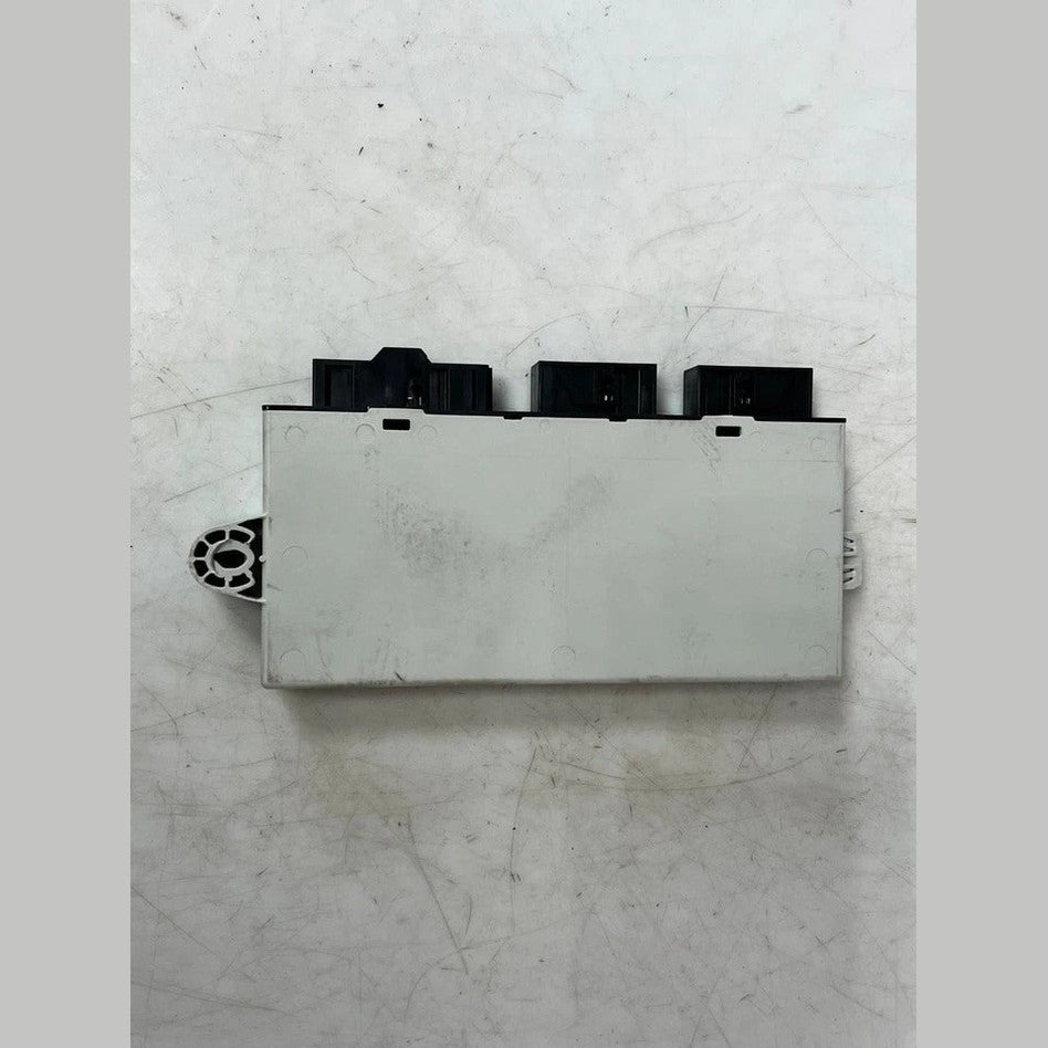 BMW F10 F11 F12 F13 F01 F06 F25 F26 CAS Control Unit Module (9299333) – OEM