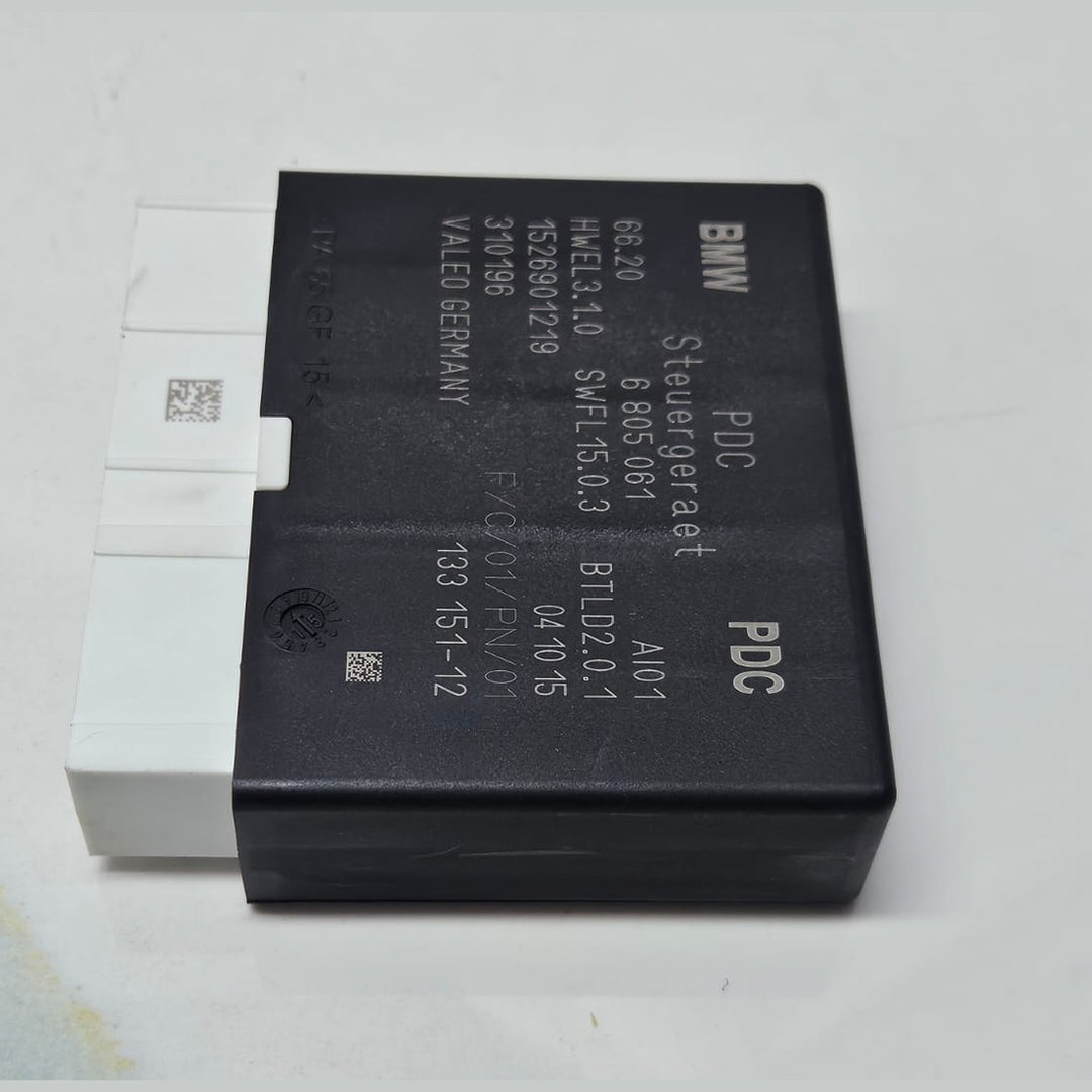 2011-2017 BMW X3 F25 X5 F15 Parking Distance Control Module 6805061 OEM USED