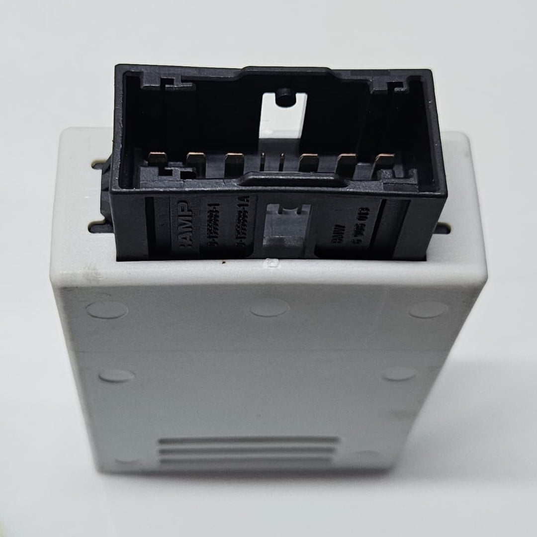 2014-2019 BMW X5 F15 Steering Column Computer Control Module 6865245 OEM USED