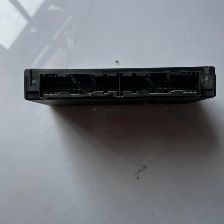 2004–2007 BMW 525i E60 E61 E63 E64 Body Gateway Control Module ZGM (9133143) – OEM