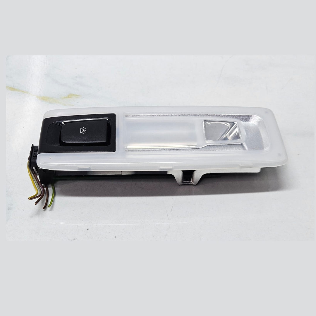 2022 BMW X1 E84 Rear Interior Dome Reading Light 9288995 OEM USED