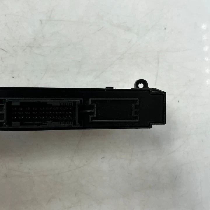 BMW X1 E84 Body Control Module BCM JBE Junction Box Electronics (9286785) – OEM