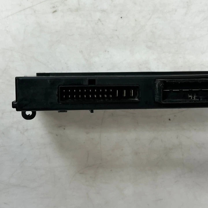 BMW X1 E84 Body Control Module BCM JBE Junction Box Electronics (9286785) – OEM