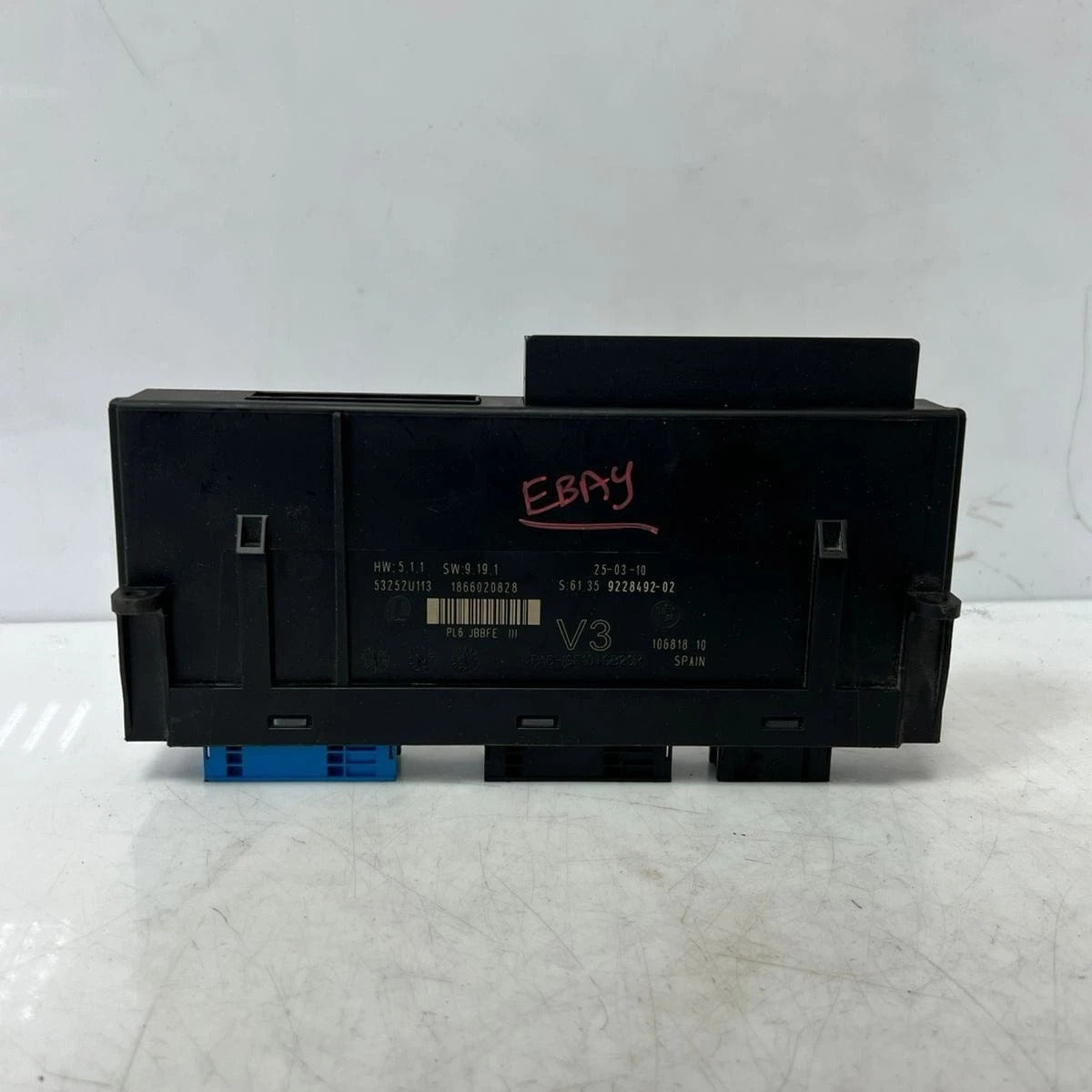 2011–2016 BMW 5 Series F10 F11 528i 535i 550i Junction Box Control Module BCM (9228492) – OEM