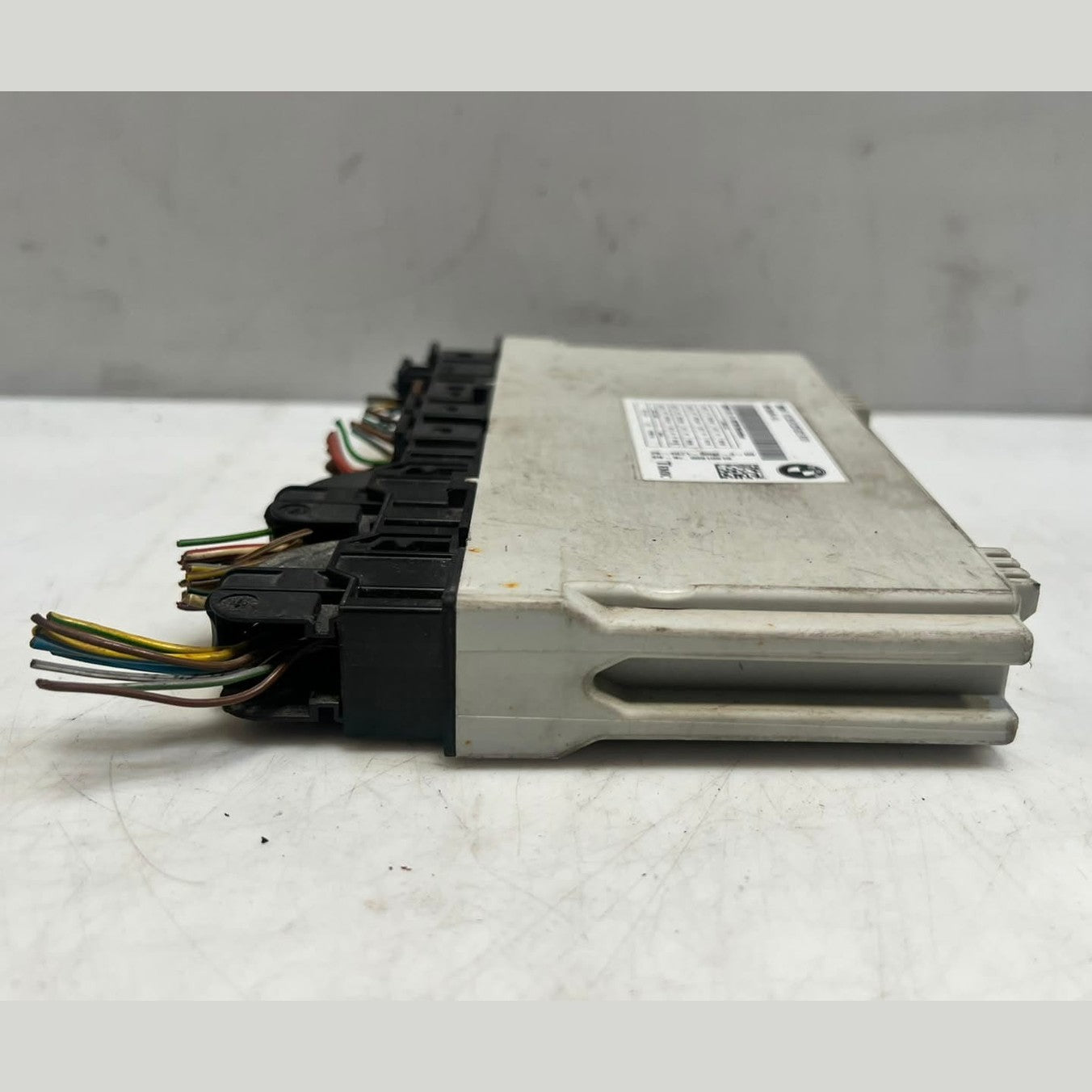 2011–2016 BMW 528i F10 F11 Seat Control Module (9225621) – OEM