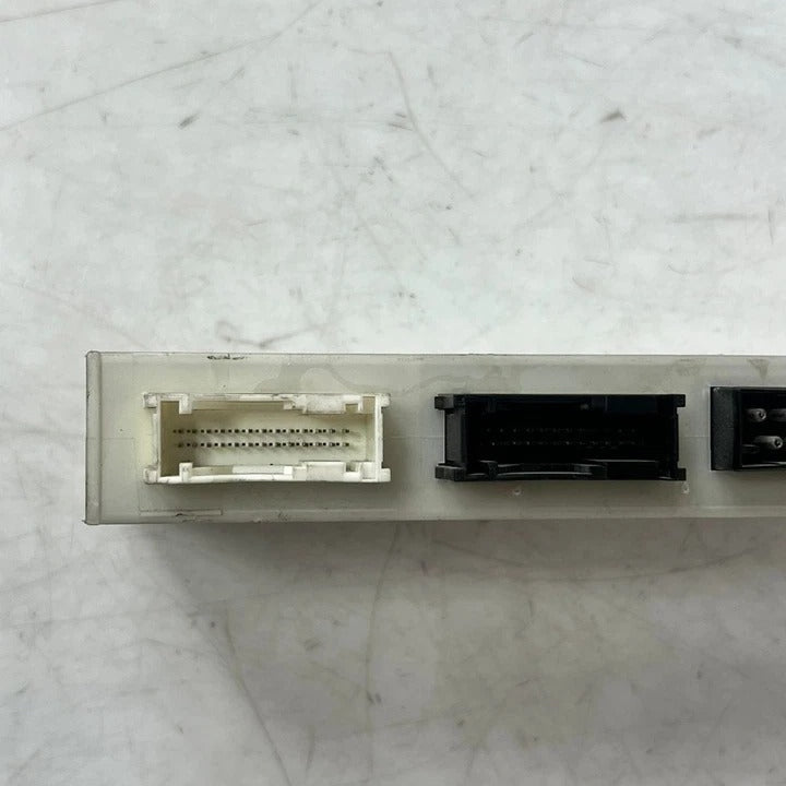 2004–2006 BMW X5 E53 GM3 Body Control Module BCM Unit (9117101) – OEM