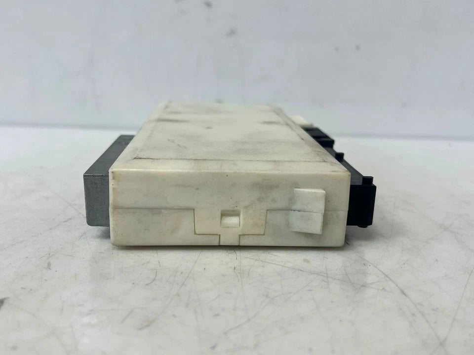 2000–2005 BMW X5 E53 GM3 12V Body Control Module (6920822) – OEM