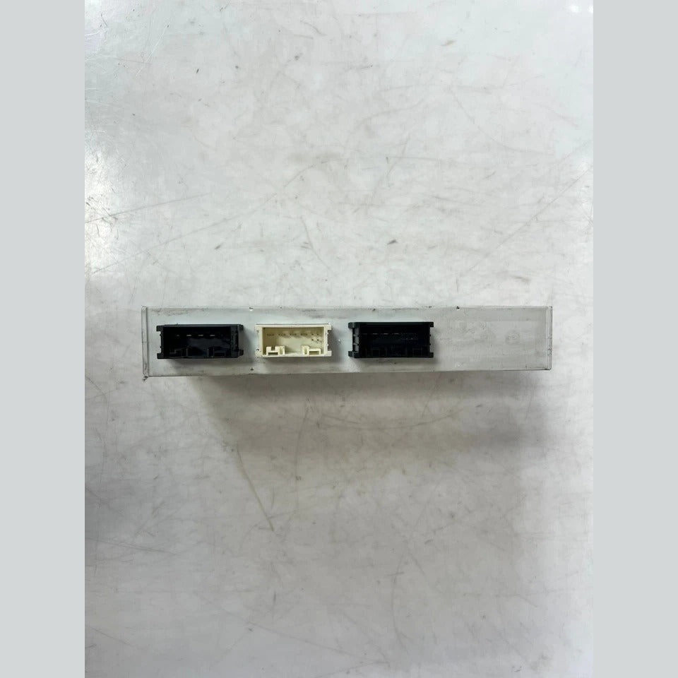 2017 BMW X3 F25 7 Series Bosch Tailgate Control Module (7394649) – OEM