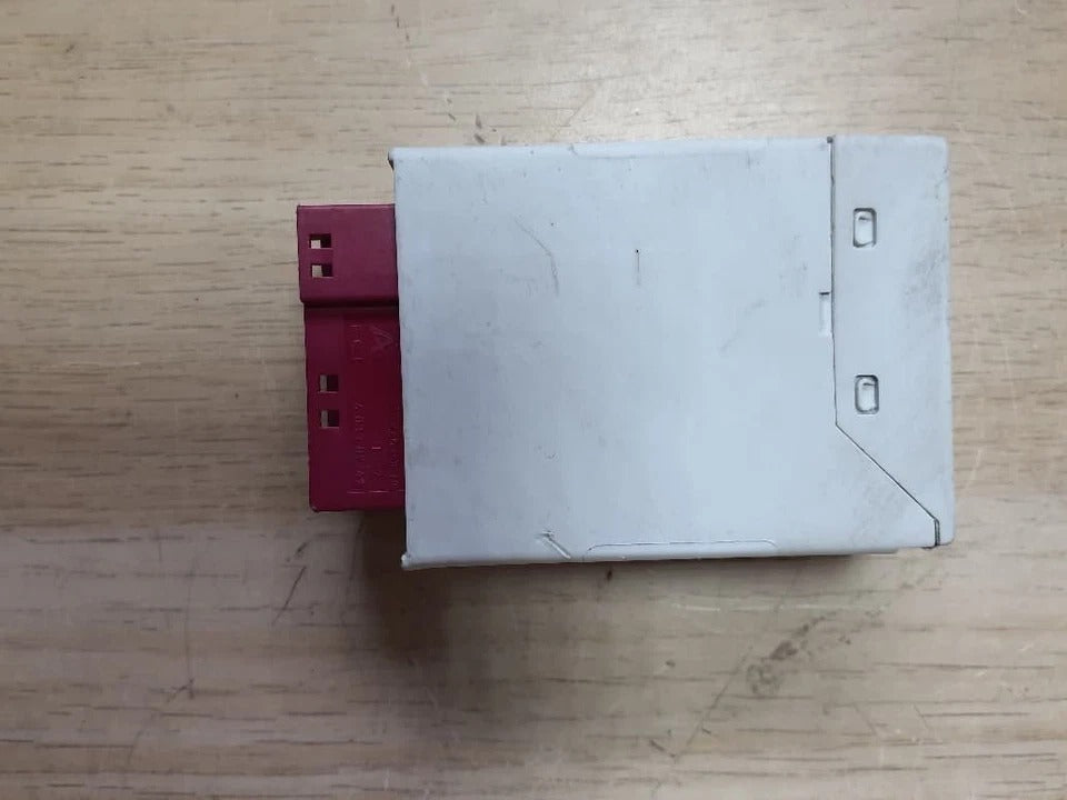 BMW Remote Backrest Release Control Module (7464634) – F45 2 Series F46 F48 X1 OEM