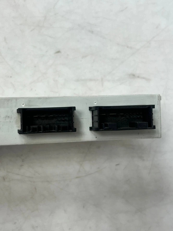 BMW 5 Series F11 Tailgate Liftgate Control Module (7266666) – OEM