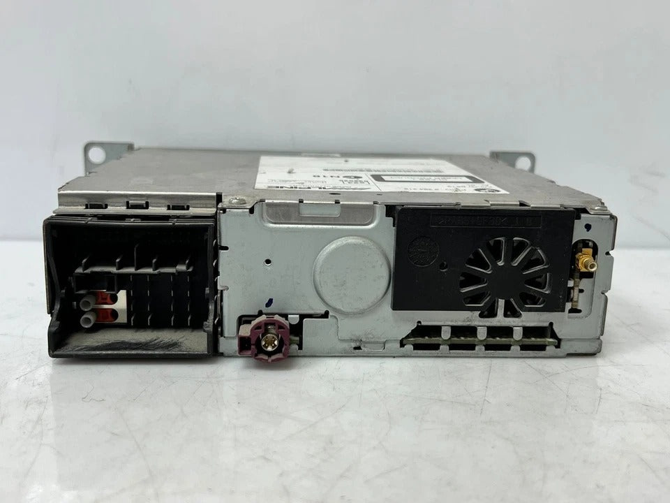 BMW F10 F11 F30 Professional Radio CD/DVD GPS Navigation Head Unit System (9294212) – OEM