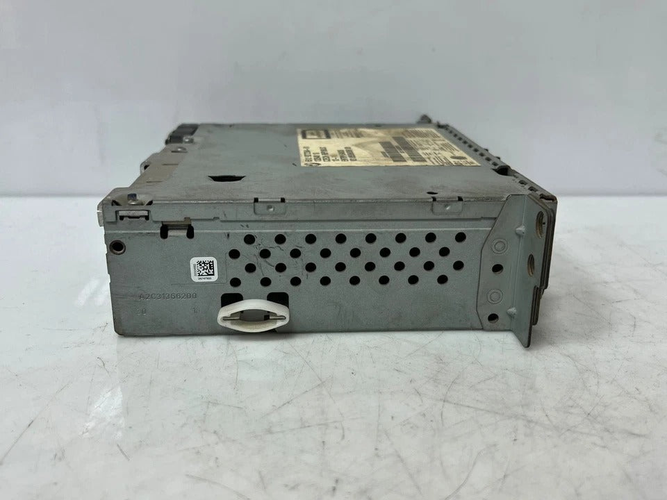 BMW Radio Professional Media CD Player Head Unit (9272364) – F22 F30 F31 F32 OEM