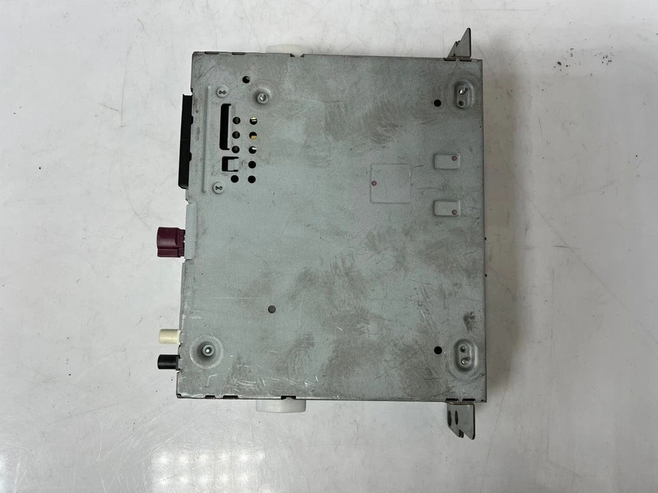 BMW Radio Professional Media CD Player Head Unit (9272364) – F22 F30 F31 F32 OEM