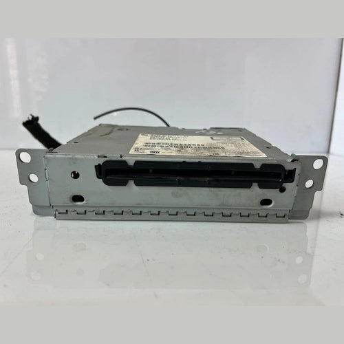 BMW 1 Series F20 F21, 2 Series F22, 3 Series F30 Radio Navigation Head Unit (9341077) – OEM