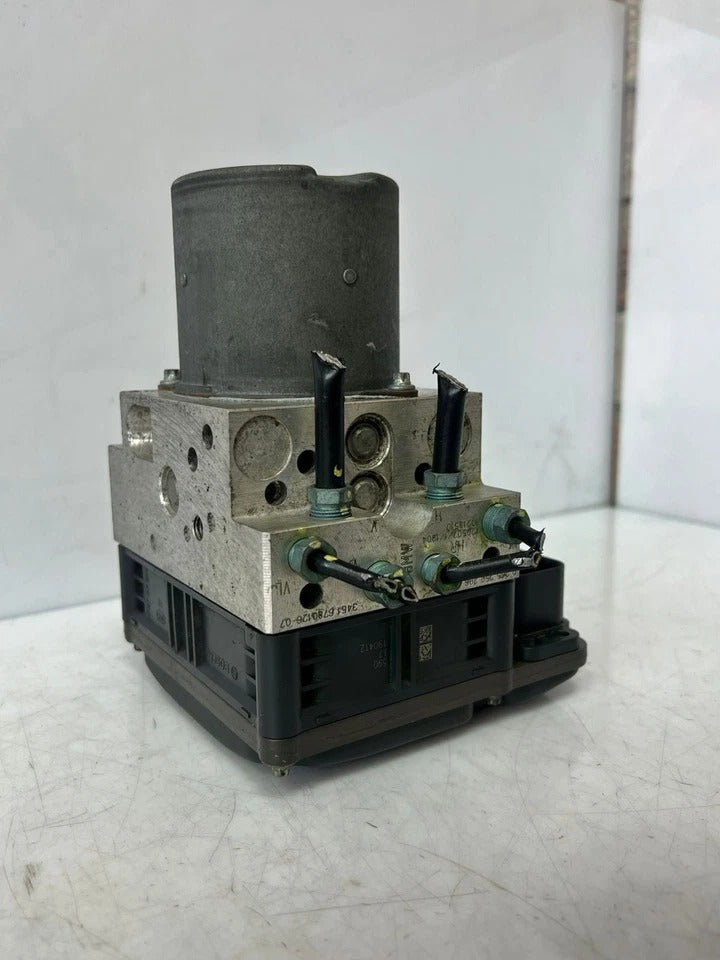 2007–2014 BMW X5 E70 X6 E71 ABS DSC Hydraulic Pump Control Module (6854702) – OEM