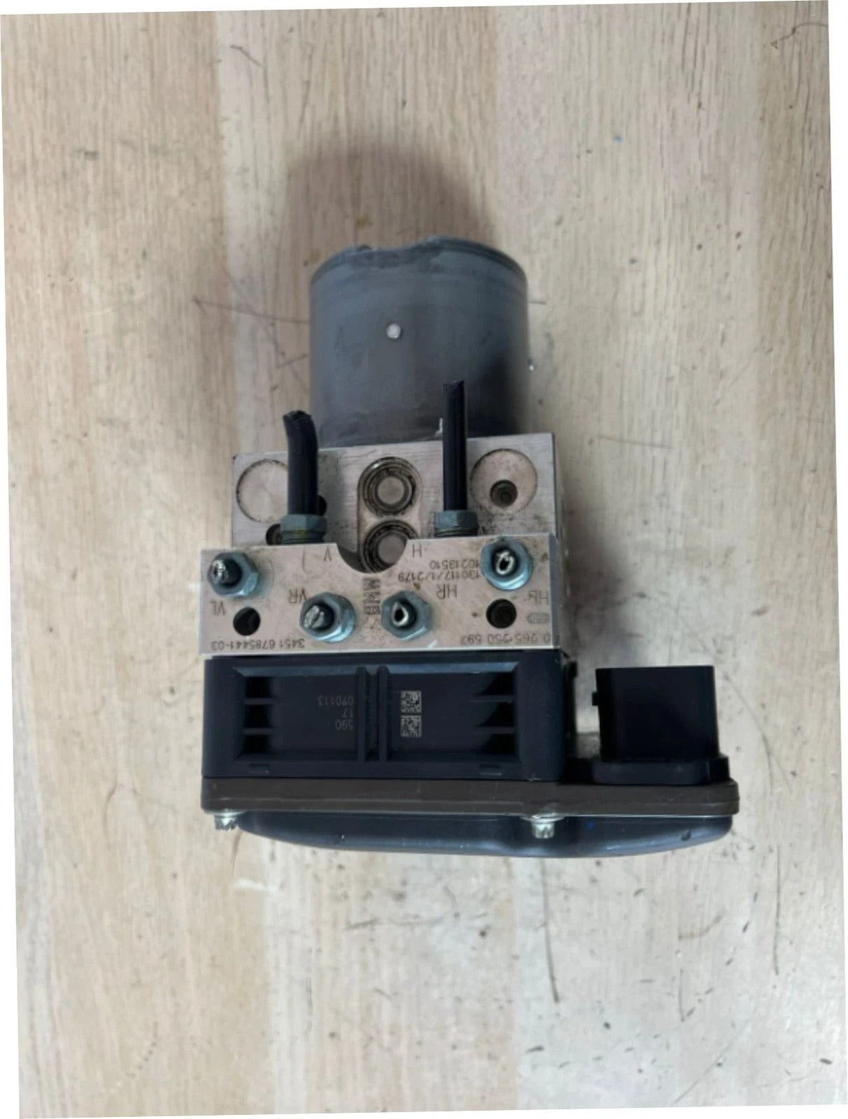 BMW 5 Series F10 Hybrid ABS DSC Hydraulic Block Pump ECU Module (6860157 / 6860154) – OEM