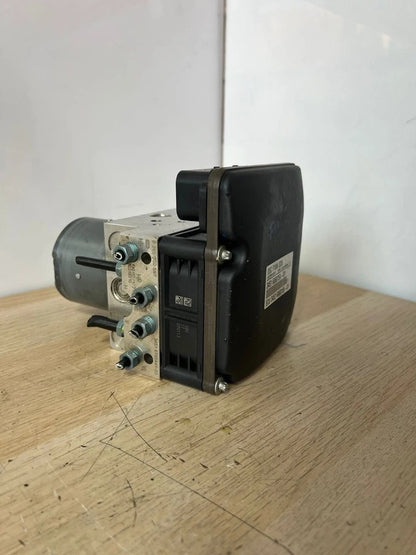 BMW 5 Series F10 Hybrid ABS DSC Hydraulic Block Pump ECU Module (6860157 / 6860154) – OEM