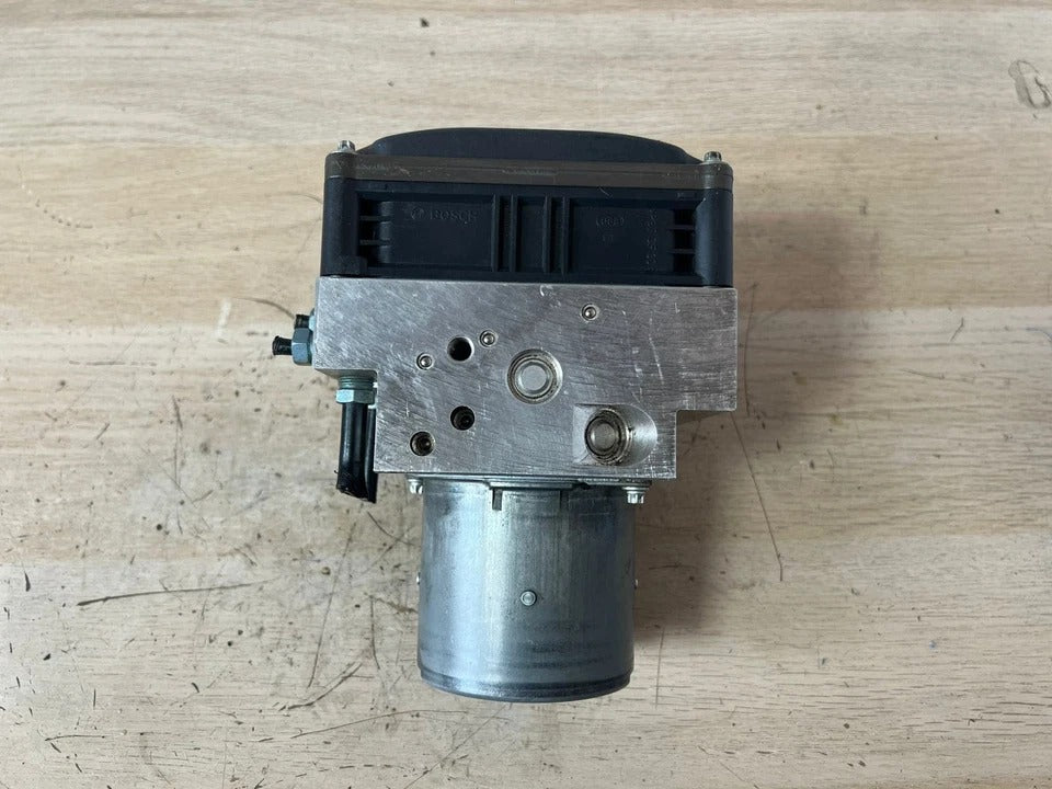 BMW 5 Series F10 Hybrid ABS DSC Hydraulic Block Pump ECU Module (6860157 / 6860154) – OEM