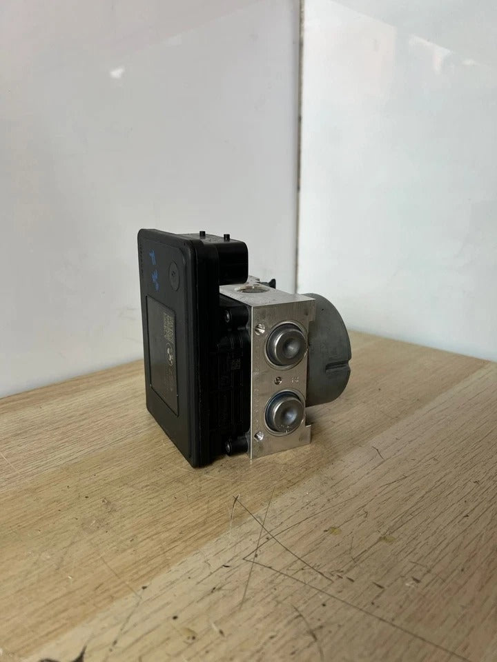 2016 BMW 1 Series F20 F21 2 Series F22 F87 M2 F30 320i ABS Pump Control Module (6881173) – OEM