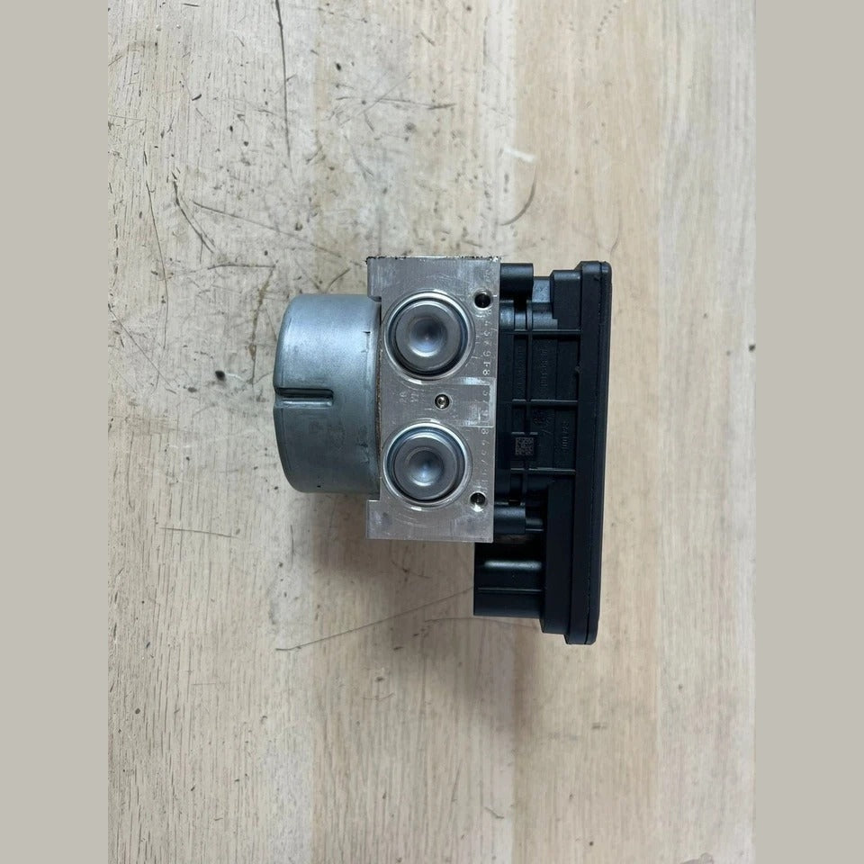 2016 BMW 1 Series F20 F21 2 Series F22 F87 M2 F30 320i ABS Pump Control Module (6881173) – OEM