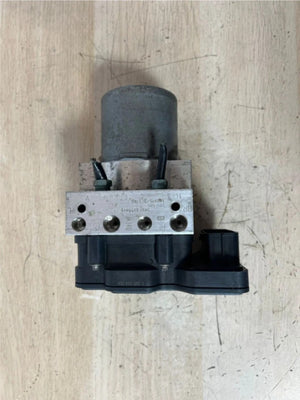 BMW 5 Series F10 F11 ABS Pump Module Control Unit Hydraulic Block DSC (6868339) – OEM