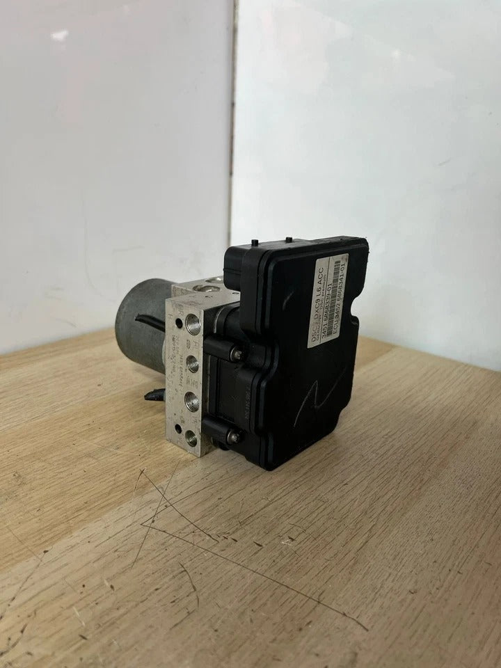 BMW 5 Series F10 F11 ABS Pump Module Control Unit Hydraulic Block DSC (6868339) – OEM