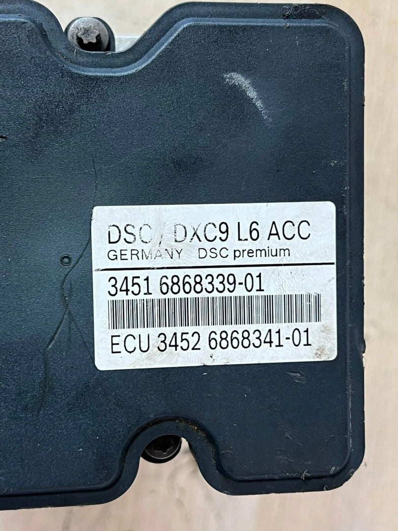BMW 5 Series F10 F11 ABS Pump Module Control Unit Hydraulic Block DSC (6868339) – OEM