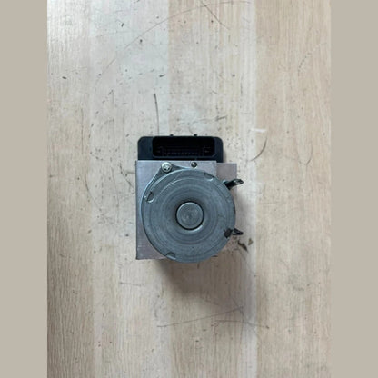 BMW 5 Series F10 F11 ABS Pump Module Control Unit Hydraulic Block DSC (6868339) – OEM
