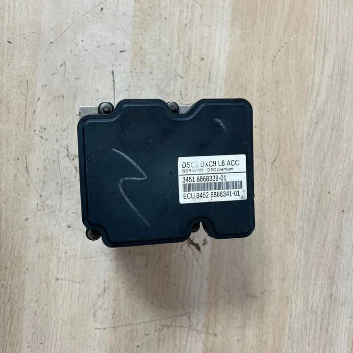 BMW 5 Series F10 F11 ABS Pump Module Control Unit Hydraulic Block DSC (6868339) – OEM