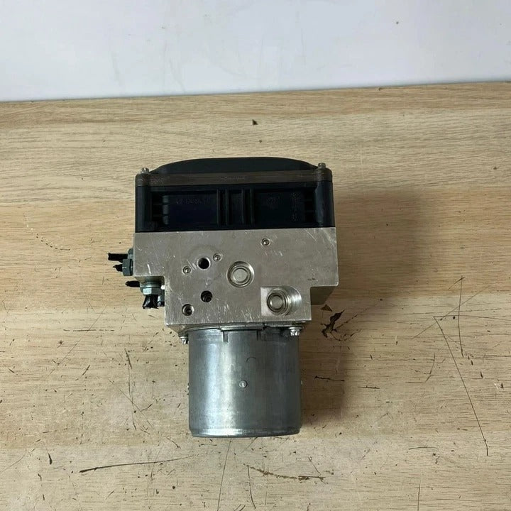 BMW 5 Series F10 F11 2.0D DSC ABS Pump Control Module Hydraulic Block Bosch (6851374) – OEM