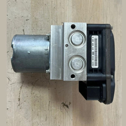 BMW 5 Series F10 F11 2.0D DSC ABS Pump Control Module Hydraulic Block Bosch (6851374) – OEM