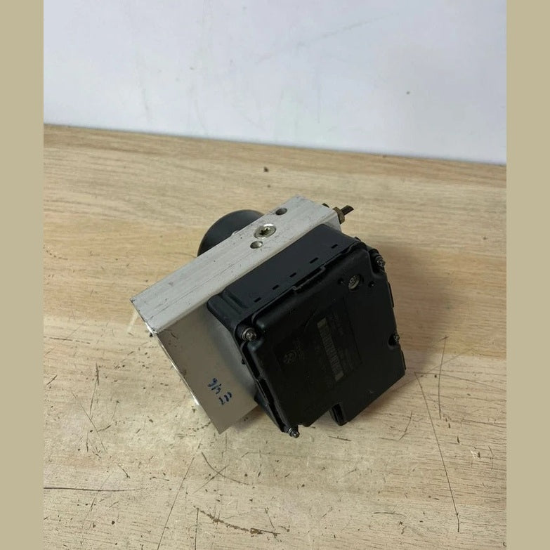 BMW 3 Series Touring E46 ABS + ASC Pump Module 5WK8467 / 34516751768 – OEM